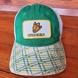 Vintage Oregon Ducks Hat Plaid Big Patch Foot Logo Mesh Strapback New